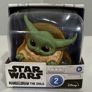 Star Wars The Child Figure - Green and Tan